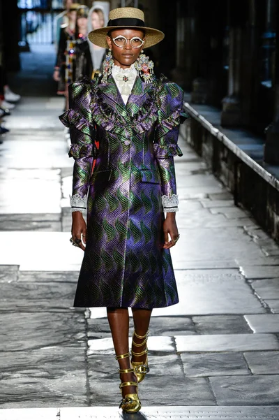 Look 82